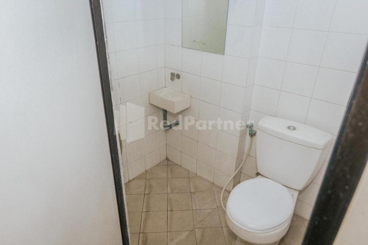 雅加达 De Lugano Scbd Syariah Mitra Reddoorz酒店 外观 照片